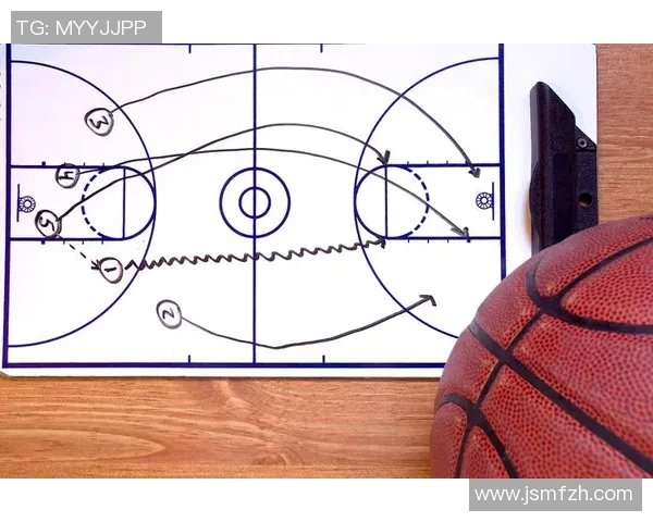 深入分析重庆篮球队独特的进攻策略与战术执行细节